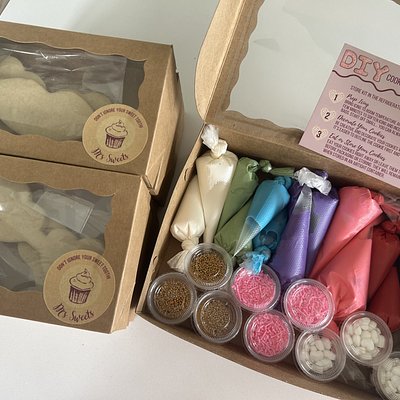 DIY Individual Cookie Decorating Kits