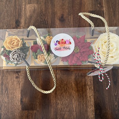 Premium Four Pack Of Cupcakes In Clear Packaging