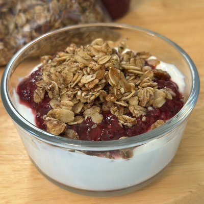 Maple Pecan Granola with Flax & Hemp (5oz Bag)