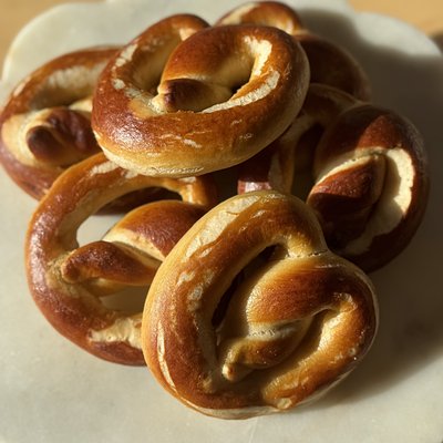 4 Sourdough Pretzels 