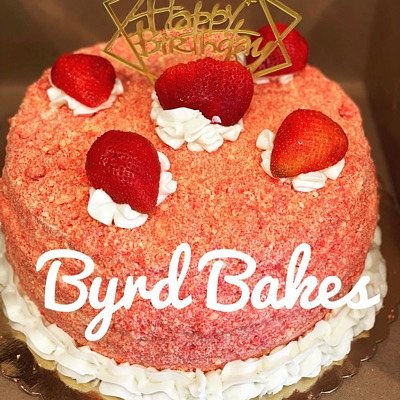 Strawberry Crunch Cake