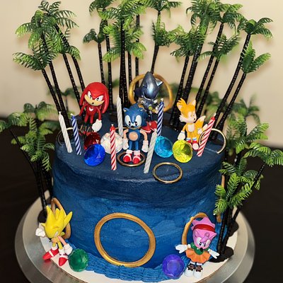 Specialty Cakes (2+ Layers)