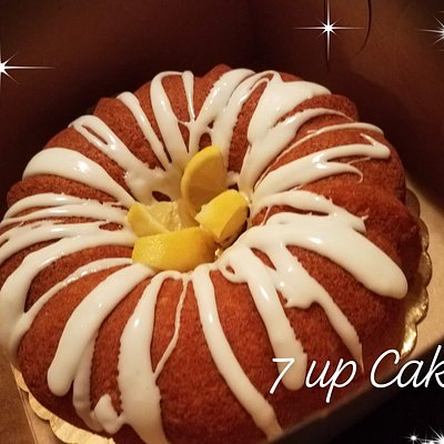 10" 7-Up Bundt 