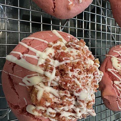 Strawberry Crunch Cookie 