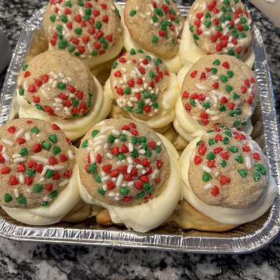 Sugar Cookie Sweet Roll (9 Mini Rolls)