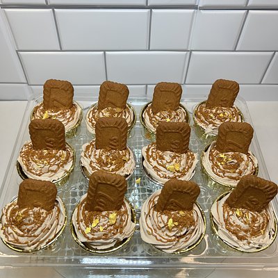 Biscoff Cupcakes 24k Edible Gold