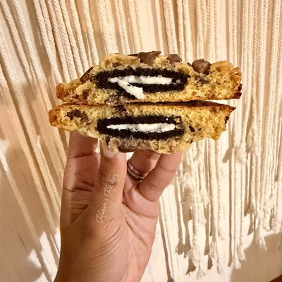 Sourdough Oreo Stuffed Brown Butter Chocolate Chip Cookie