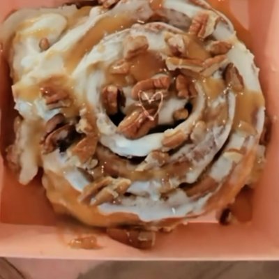 Specialty Cinnamon Roll | 4 Pack 