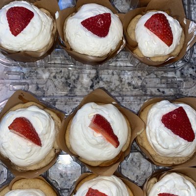 GF Cassata cupcakes