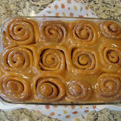 Caramel Cinnamon Rolls