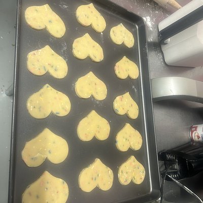 Fresh Baked Dozen Sugar (Frosting On The Side)