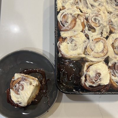 Mini Cinnamon Rolls - Dozen 