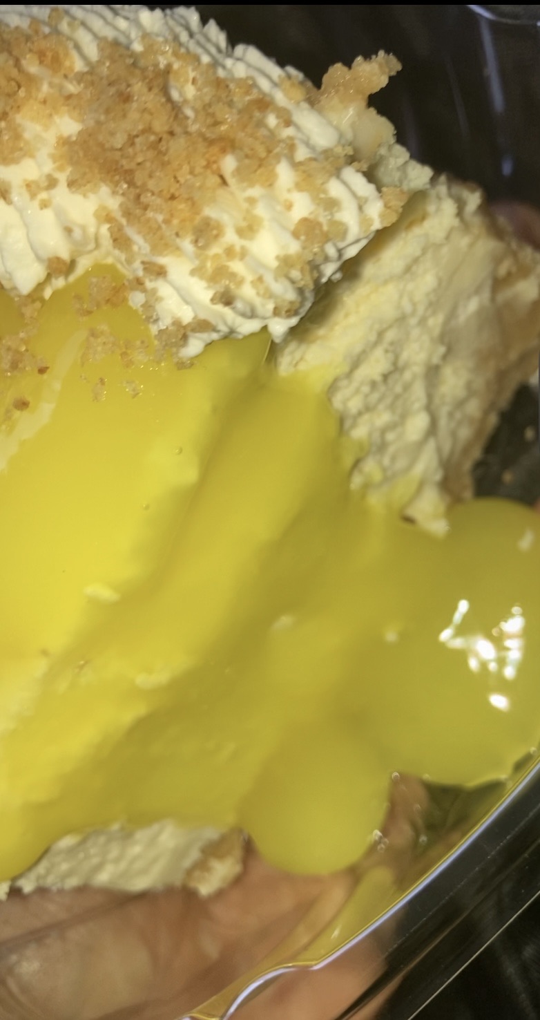 Lemon cream pie