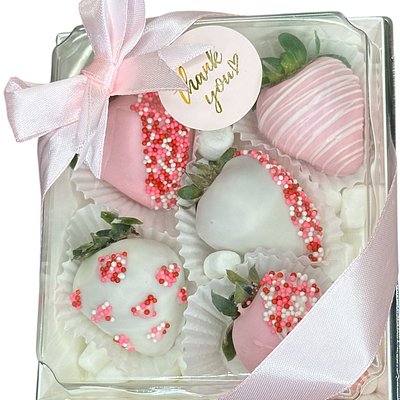 Gift Box Dipped Berried