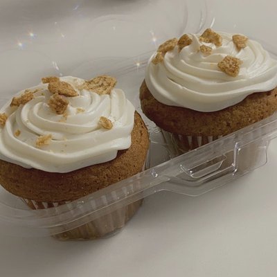 Cinnamon Toast Crunch Cupcake