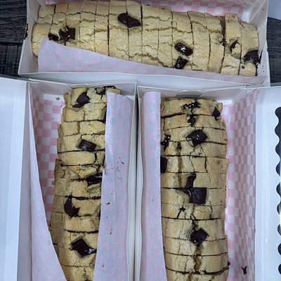 Chocolate Chunk Bars 