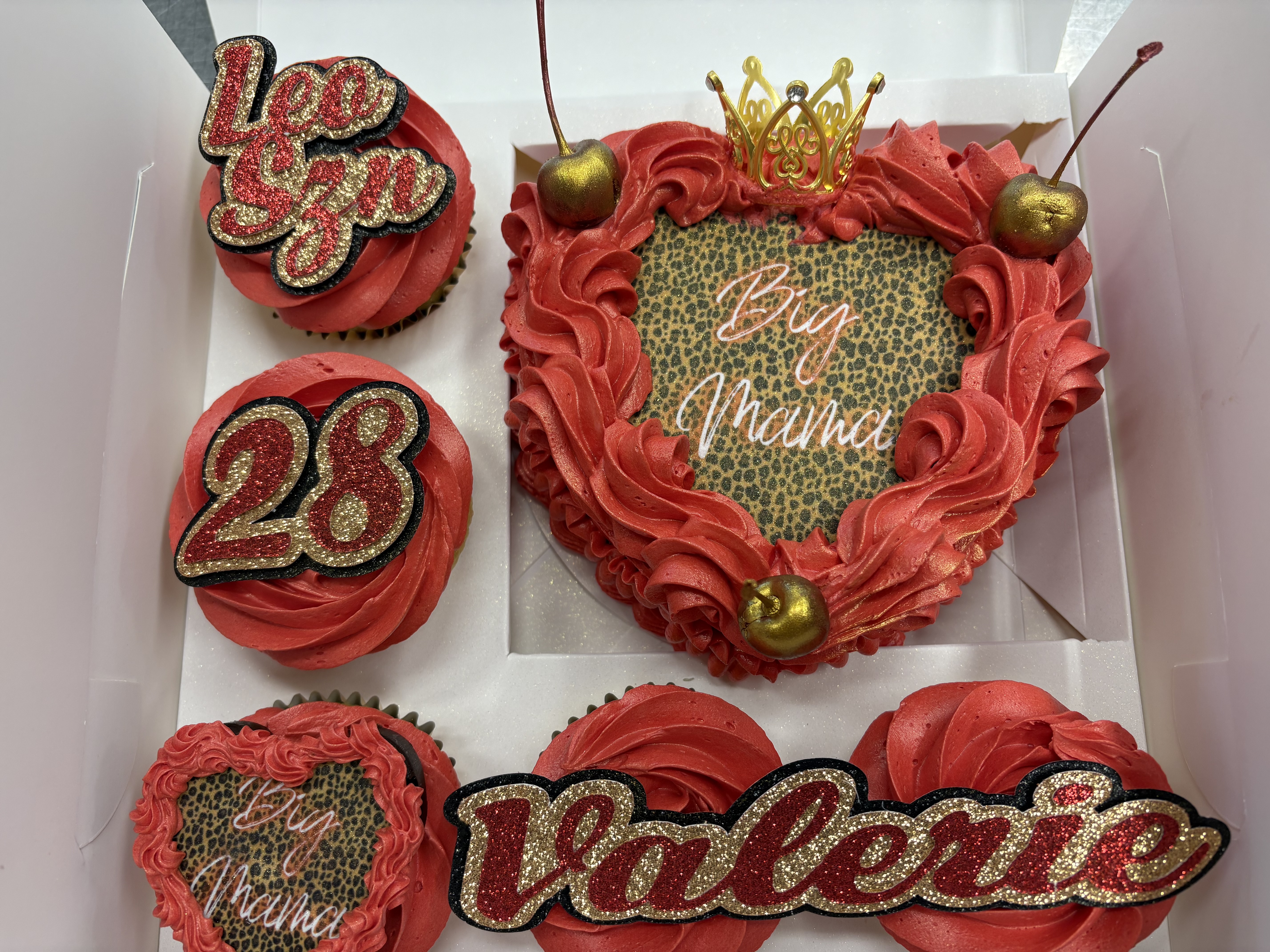 Bento Cake 5ct Cupcakes
