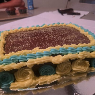 1/2 Sheet Cake 