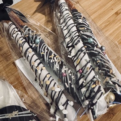Chocolate Covered Pretzels