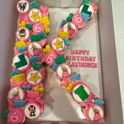Pull Apart “Letter” Cupcakes