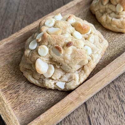 White Chocolate Macadamia Nut