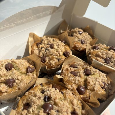 Banana Chocolate Chip Muffins 