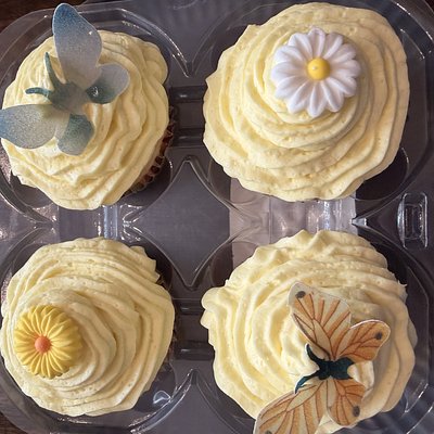 Lemon Cupcakes -box Of 4