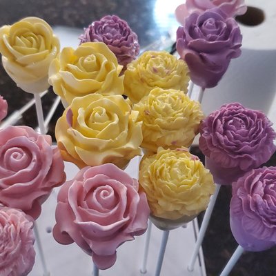 Flower Cake Pops