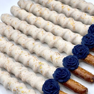 Caramel Pretzel Rod 
