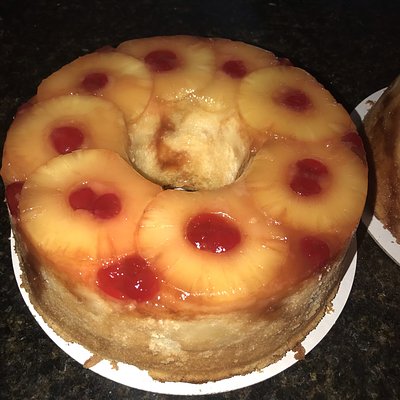 1/2 Sheet Cake Pineapple Upside Down 