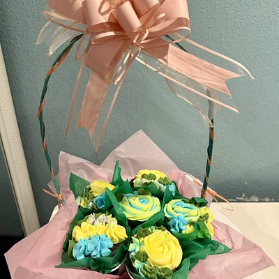 Party Basket Bouquet 6