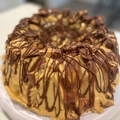 10” Chocolate PB Cup Loaded Cake