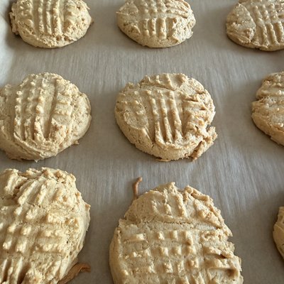 Sourdough Peanut Butter Cookies
