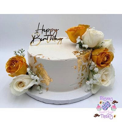 Round Custom Cake 8in