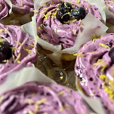 Lemon Blueberry Cupcakes 