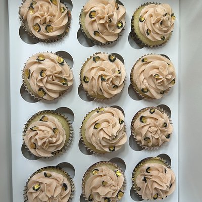 Cupcakes (Dozen)