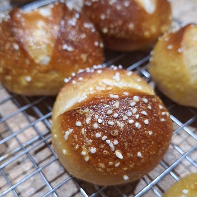 Soft Sourdough Pretzel Bites - Box of 7 to 8 Bites