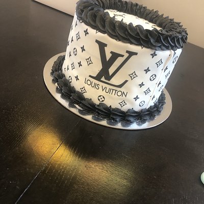 6’ Burn Away Cake With Picture On The Side