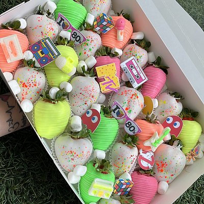 Extra Small Party Package - 2 Dozens Treats 