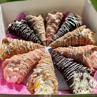 Eight Cones 