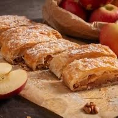 Traditional Apple Strudel with Puff Pastry 