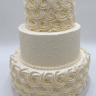 12/9/6 Inch Three Tiered (100 Servings)