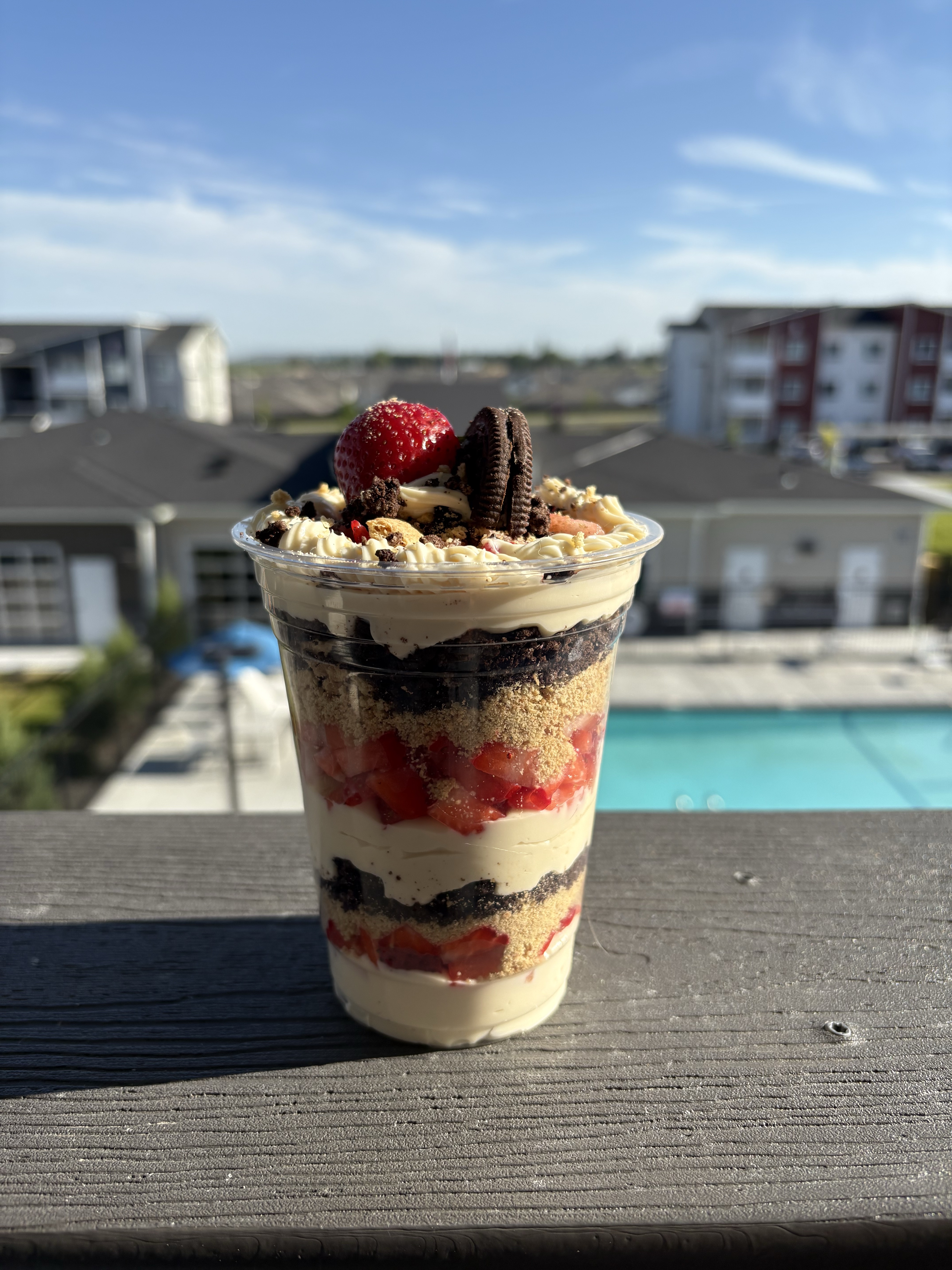 Oreo Strawberry Cheesecake Cup