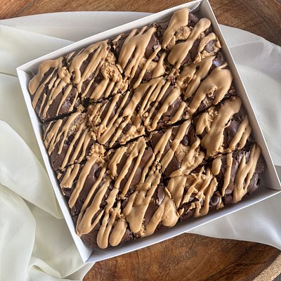 Peanut Butter Brownie Batch (16 Count)