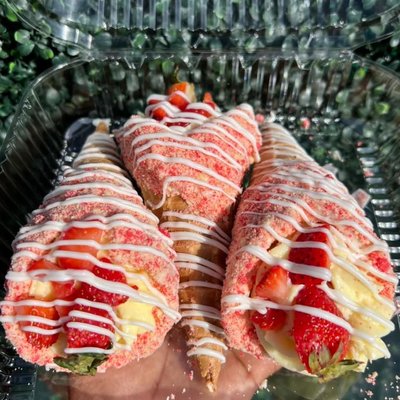 Cheesecake Waffle Taco 