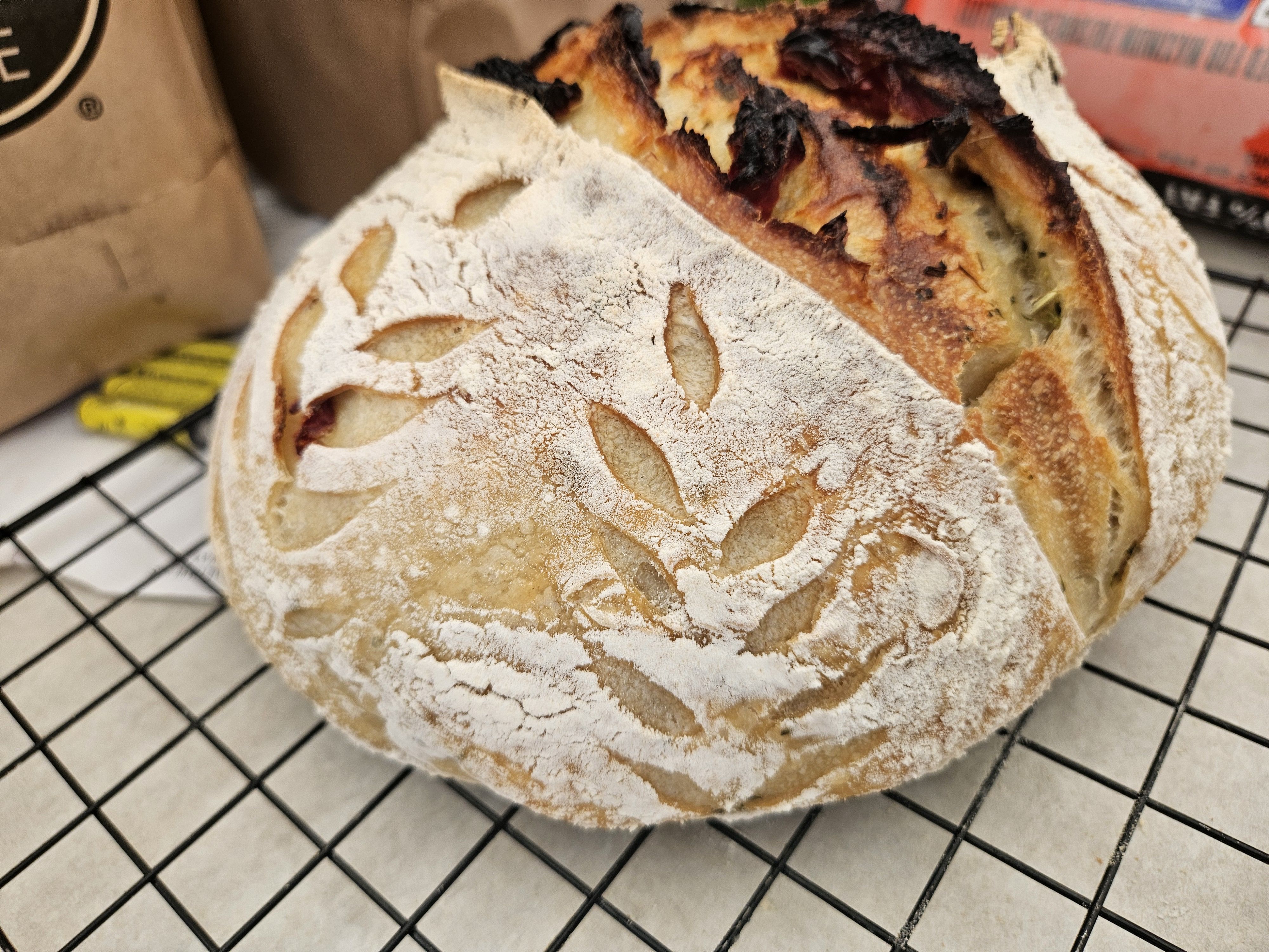 Sundried Tomato And Basil 