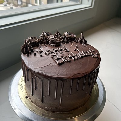 Triple Chocolate Ganache Cake