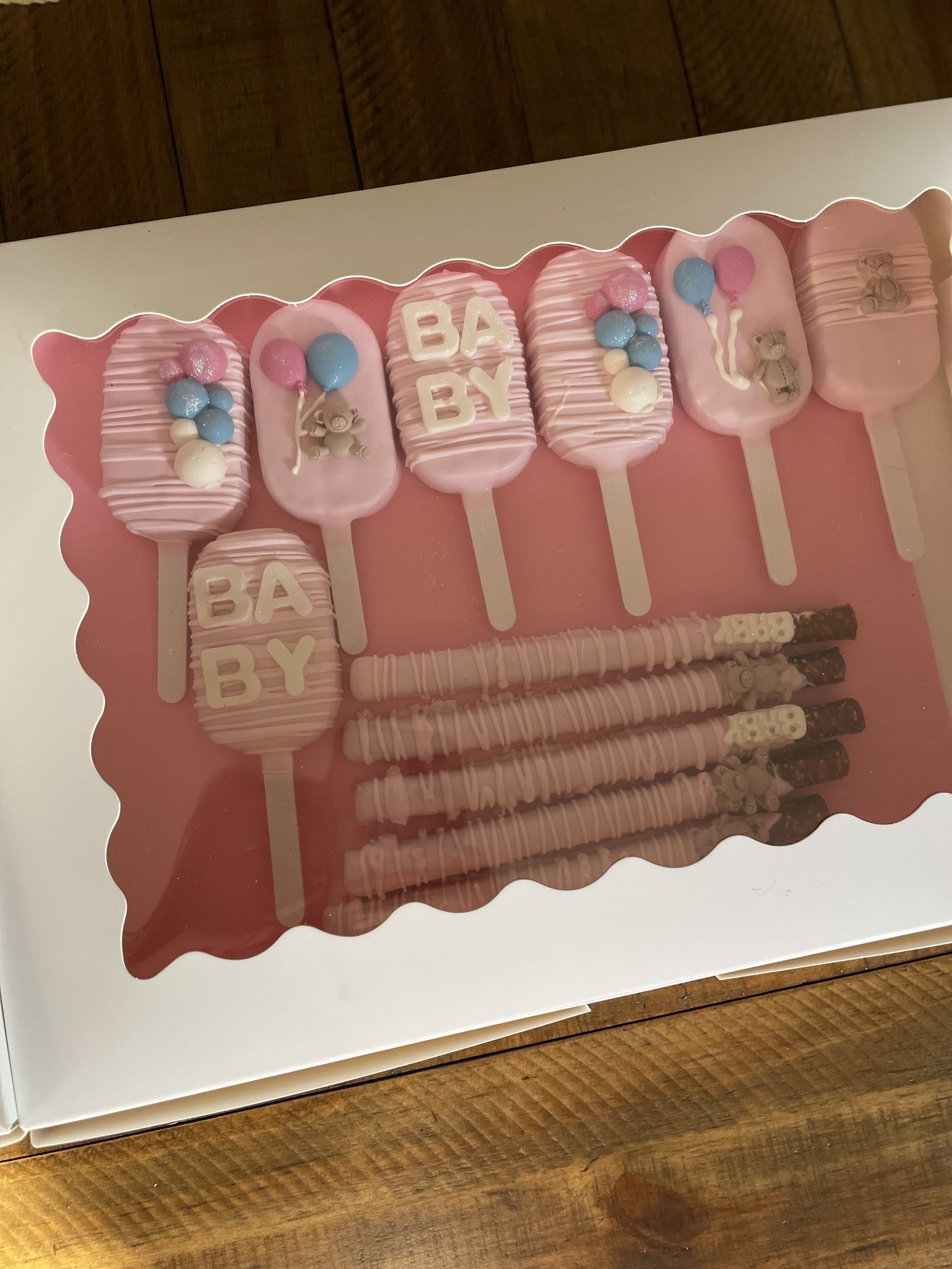 Themed Cakesicles