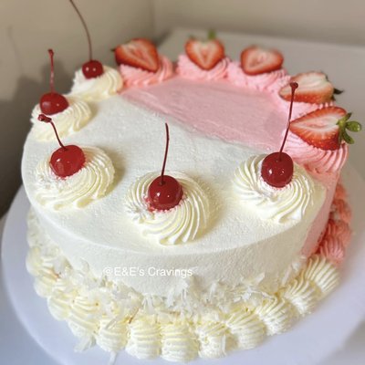 Pineapple & Strawberry Cake