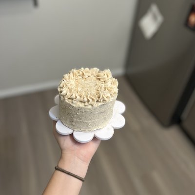 4 Inch Cake
